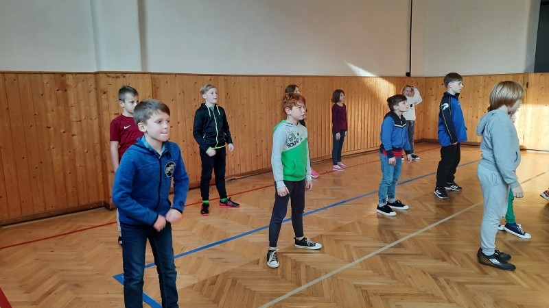 Dancing Crackers, sokolovna 14.11.