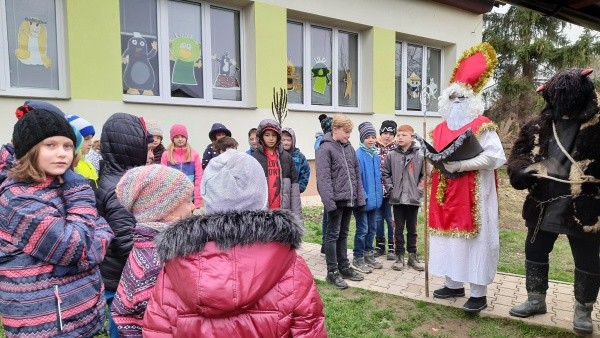 Mikuláš ve škole, 2.12.