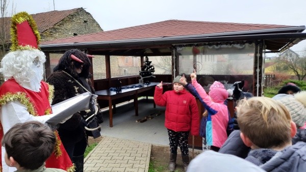 Mikuláš ve škole, 2.12.