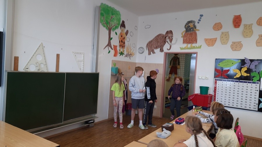 Školní řád jinak - září 2023